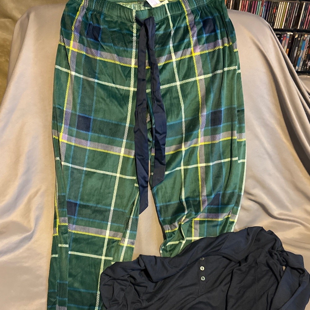 Stars above cozy pajama set